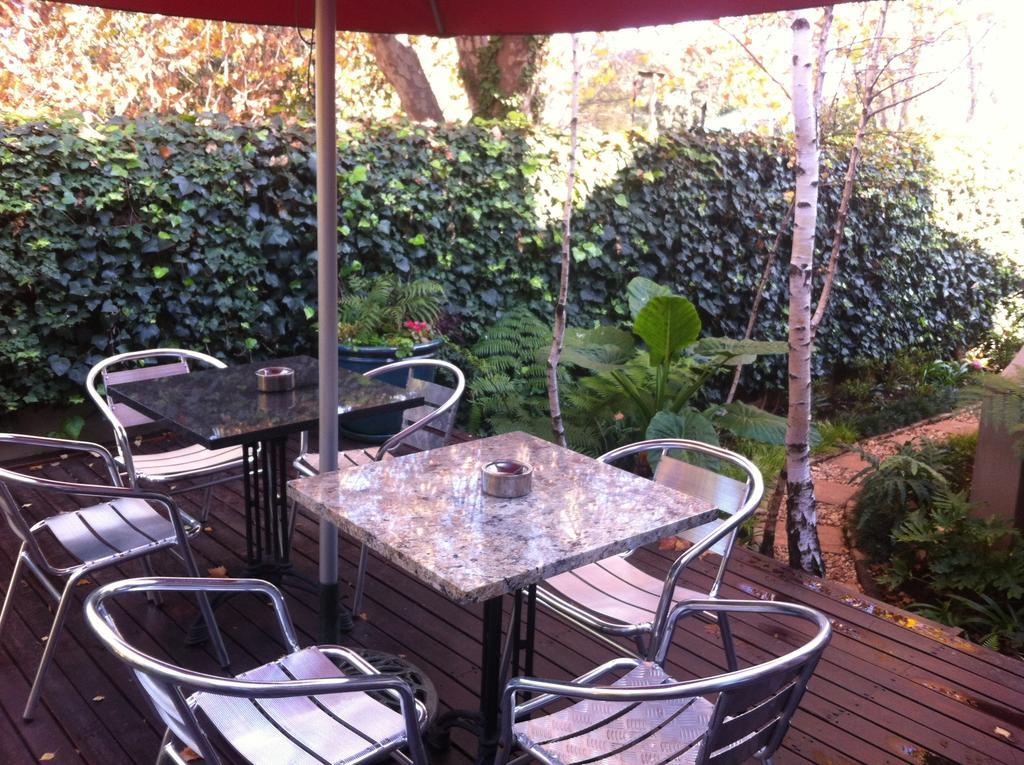 Life On 3Rd Hotel Johannesburg Exterior foto
